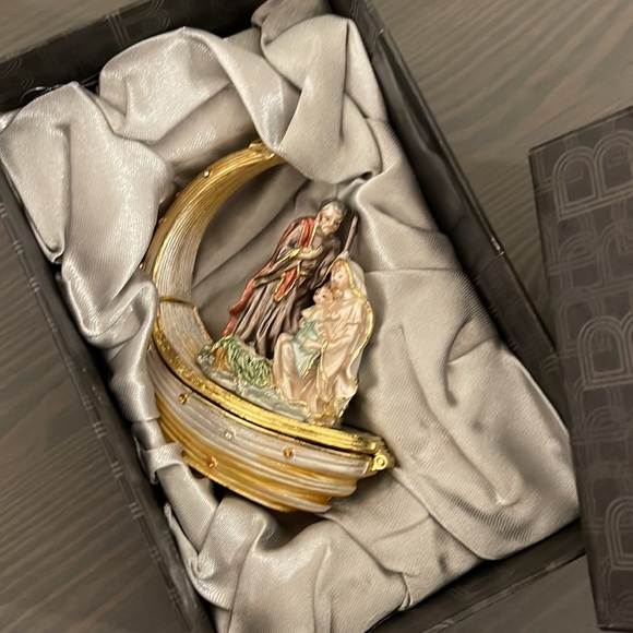 NEW✨Museum Of the Bible "Christmas Nativity Scene" Trinket Box - Picture 6 of 9